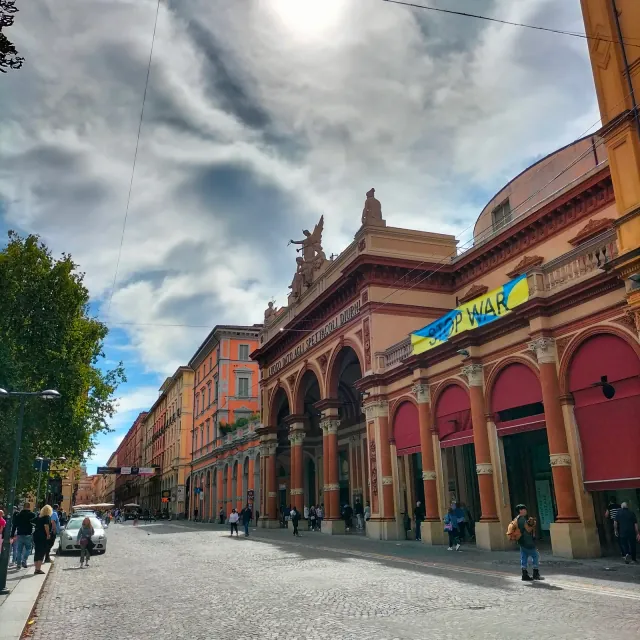 From Bologna to Varsavia, Bologna, foto 2 di 6