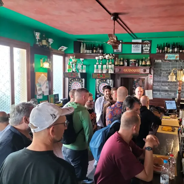 Vambeer: the Eternal Stout, Al pub, foto 1 di 3